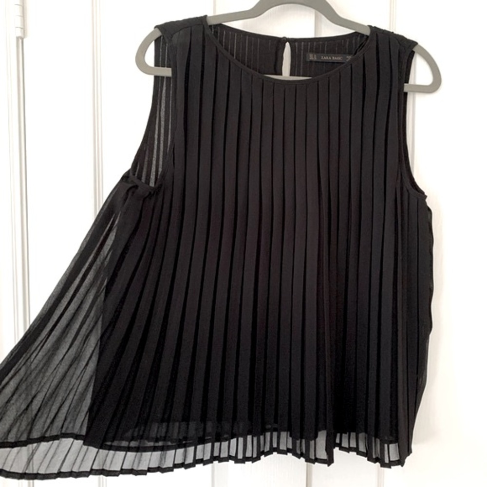 Zara pleated sleeveless blouse
